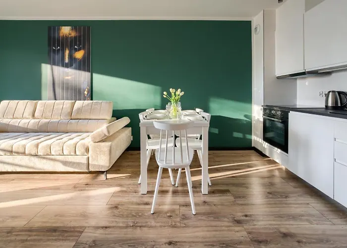 Enklawa Iii, Sun & Snow * Mielno