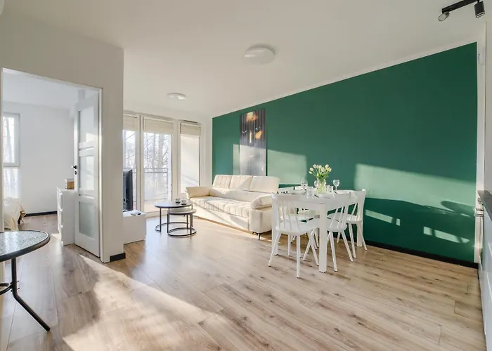 Enklawa Iii, Sun & Snow Mielno